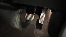 Volvo Xc40 1.5 T3 [163] R DESIGN 5dr Geartronic Petrol Estate